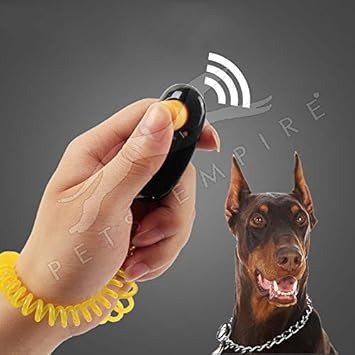 Pets Empire Dog Training Clickers Pet Puppy Kitten Cat Obedience Aid with Wrist Strap (Color May Vary)