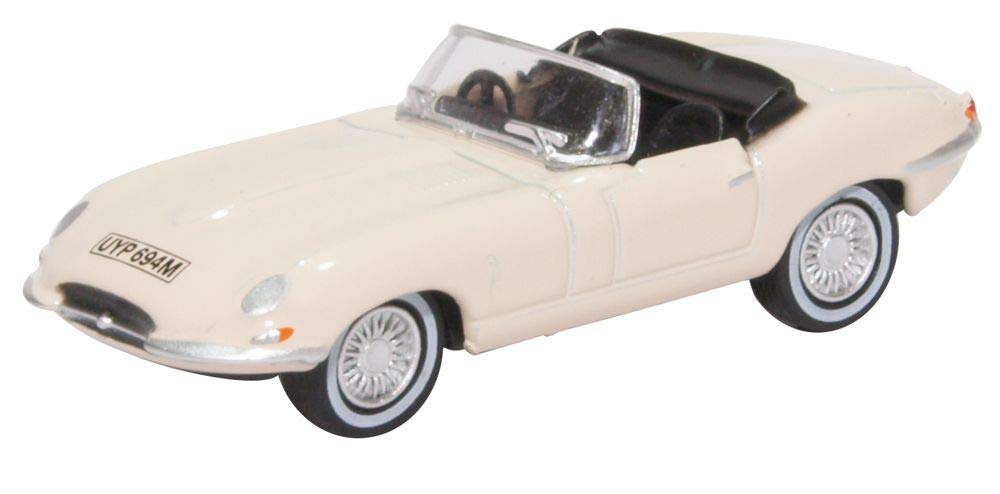 Oxford Diecast 1:76 E Type Jaguar White Collectable model 76ETYP013