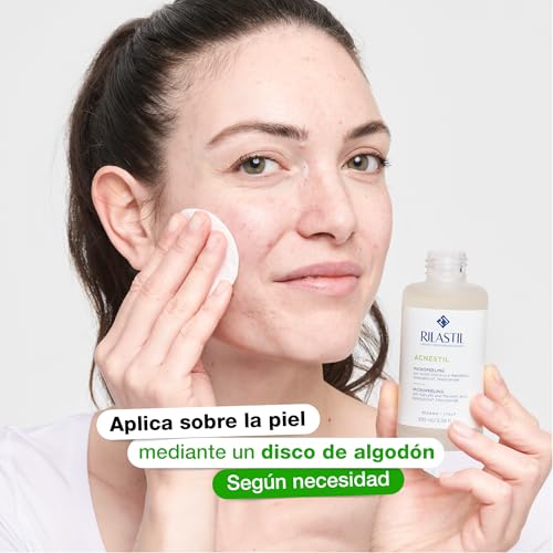 - Acnestil Micropeeling, Exfoliante Facial y Corporal con Ácido Salicílico, Niacinamida, Mejora la Textura, Combate el Acné y Marcas, Deja la Piel Suave y Uniforme - 100 ml
