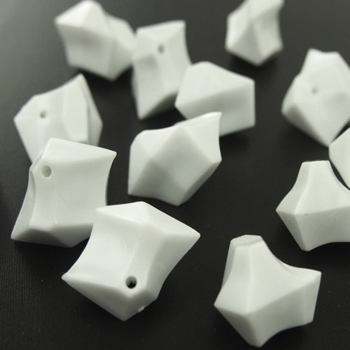 Top vase fillers white rocks