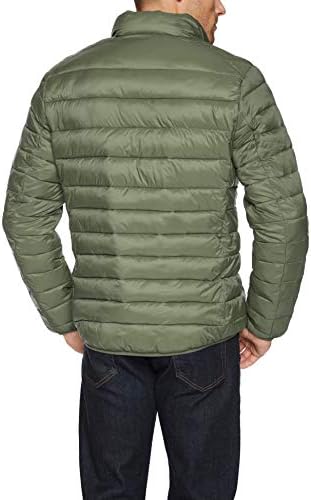 Amazon Essentials Men's Lightweight Water-Resistant Packable Puffer Jacket 2 Amazon Essentials Men's Lightweight Water-Resistant Packable Puffer Jacket