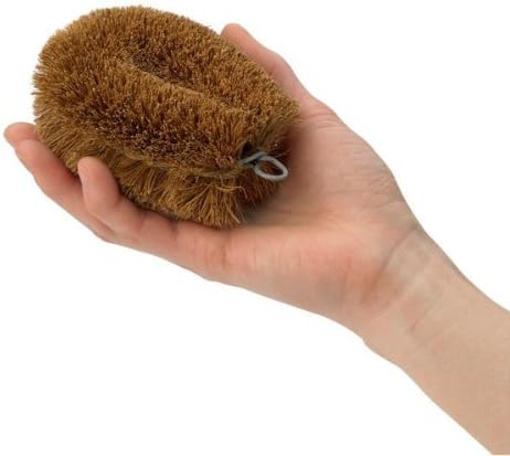 TAWASHI VEGETABLE SCRUB BRUSH by KAMENOKO TAWASHI