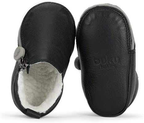 buku baby shoes