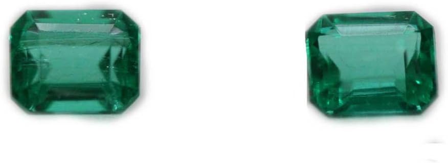 Pair of Natural Green Emeralds - 0.31/0.33 Carat Emerald Cut (IGL Certified)