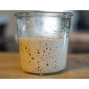 Zuurdesemstarter, 38 jaar oud, uit het Lake District, gecertificeerd, biologisch, met wilde gist, gemaakt met rogge…