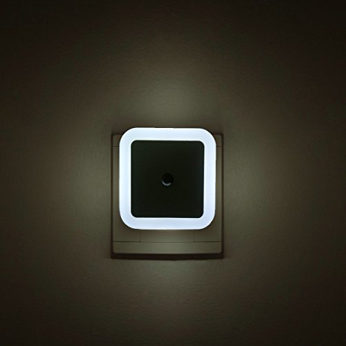 Plug-In Night Light, Daylight White LED Nightlight, Dusk-To-Dawn Sensor, Bedroom, Bathroom, Kitchen, Hallway, Stairs, Energy Efficient, 6-pack