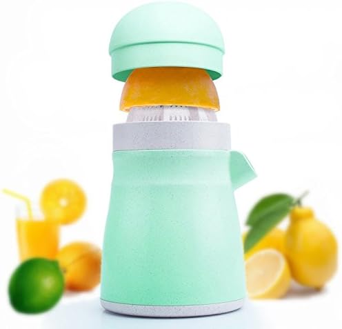 Lemon Squeezer, Lemon Juicer, Lime Squeezer, Yodot 2-in-1 BPA-free Manual Juicer Fruit Press for Lime Orange Citrus with Serving Cup Made by Biodegradable Wheat-Straw, Green