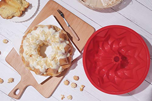Aokinle Silicone Cake Pan, European Grade Fluted Round Cake Molds, Non-Stick Jello Molds for Baking, Flexible Tube Pan, Ring Mold Cake pan 10inches, Red