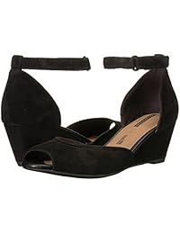 CLARKS Women's Flores Raye Platform