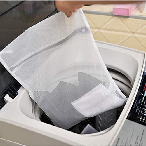Set of 4 Mesh Laundry Bags-2 Large, 2 Medium Bags Laundry, Blouse, Hosiery, Stocking, Underwear, Bra Lingerie, Travel Laundry Bag