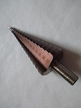 Generic HSS-CO/M35 Triangle Shank 4-32mm Cobalt Straight Step Drill Bit Metal Cone Step Drill Bit Stainless Steel Hole Saw Hole Cutter