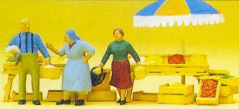 Outside Fruit Stand w/3 Figures HO Scale Preiser Models
