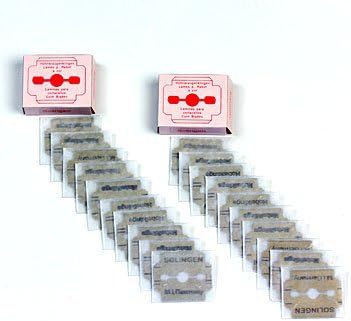 ドイツ ゾーリンゲン Solingen かかと削り器用替刃１０枚入りx２セット 合計枚