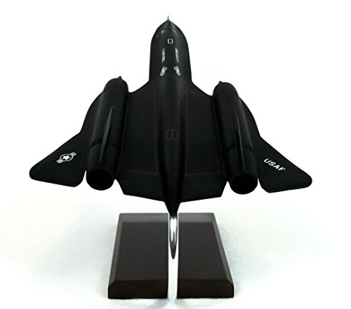 Mastercraft Collection Lockheed SR-71A Blackbird Mach 3+ USAF Air Force NASA Strategic Reconnaissance Aircraft Jet Supersonic Aircraft Model Scale: 1/72 - Thumbnail 3