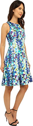 ผู้หญิงs Blur Fit N Flair Christin Michaels