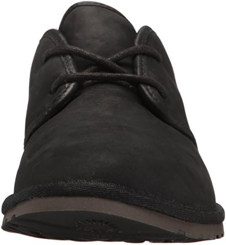 ugg maksim chukka boot
