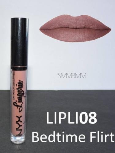 bedtime flirt