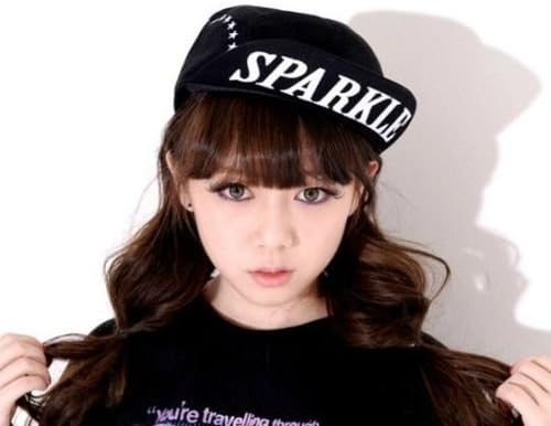 Amazon Sparkle スター つば裏ロゴキャップ 新鮮 カワイイ レディース メッセージ プリント ストリートキャップ 調整可 帽子 原宿 裏原 ブラック 服 ファッション小物 通販