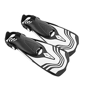 Schnorchelmasken 41dpi%2BcA%2BUL. SS300 Kurze Flossen eignen sich perfekt zum Schnorcheln im Meer und zum Schwimmen im Schwimmbad; sie sind flexibel und stark, so dass aus jedem Flossenschlag das Beste herausgeholt werden kann.
Offenes und ergonomisch gestaltetes Fußteil aus weichem Gummi, das die Fußzehen gut aufnimmt. Der Riemen lässt sich in 6 Positionen verstellen und hat eine verstärkter Ferse, so dass die Flosse fest am Fuß sitzt und man beim Vorschub nicht das Gefühl hat, den Schub zu verlieren.
Die Kurzschaufel der Schwimmflossen Seac Vela OH ist mit Rillen versehen, die den Wasserabfluss verbessern, sowie mit Sicherheits-Gummikanten gegen Stöße