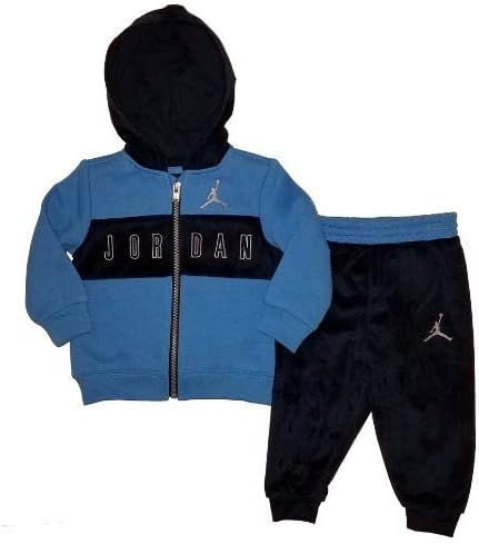 Amazon Nike ナイキ ジョーダン ふわふわベロア素材が超キュート 男の子用jordan ジャンプマン刺繍入りフード付きベロアジャージ上下2点セット Obsidian パーカー 出産祝い セットアップ ジョガーパンツ 24months 86 92cm 並行輸入品 ジャージ 通販