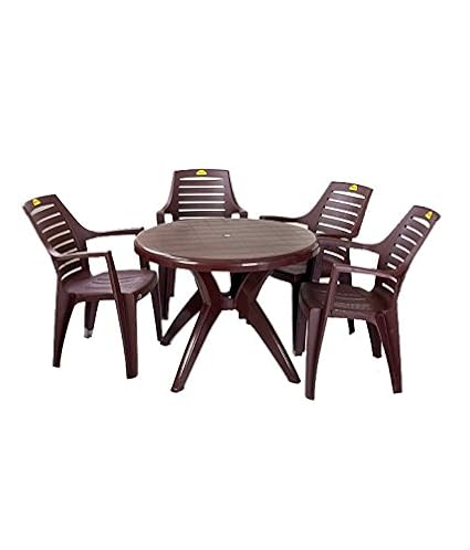 Dzyn Furnitures Outsoor Set (4 Orlando Chair + 1 Marina Table) Brown