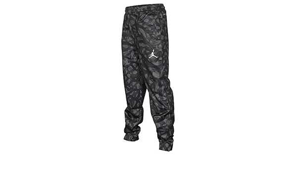 Amazon.com: Jordan AJ23 - Pantalones de camuflaje térmico para niño : Ropa,  Zapatos y Joyería