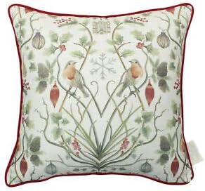 Angel Strawbridge Noel Kissen Escape To The Chateau Joyeux Noel Amazon De Kuche Haushalt