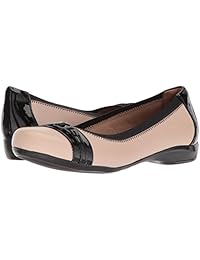 CLARKS Women's Kinzie Light Loafer Flat