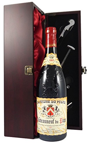 Chateauneuf-du-Pape-Cuvee-Reservee-Domaine-du-Pegau-2005-en-una-caja-de-regalo-forrada-de-seda-con-cuatro-accesorios-sacacorchos-vertedor-de-vino-tapon-de-goteo-y-termometro-de-vino-1-x-750ml