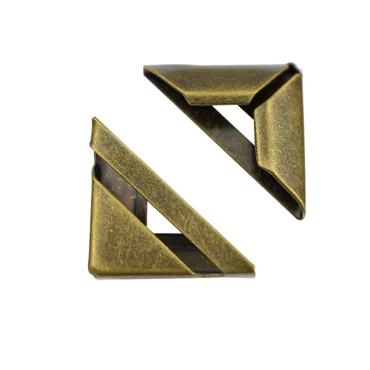 Hrlace Pack of 50 Corner Protectors Metal Protective Corner Edge Decoration for Books Vintage Style Book Corners Edge Protection Bronze Book Fitting Book Corner Protective Corner for Scrapbooking