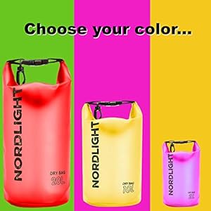 Nordlight Dry Bag 2L Wasserdichter Beutel - (Schwarz) Wasserdichter Packsack Mit Roll Top Verschluss Und Schultergurt | Schwimmen, Baden, Strand, Kanu, Stand Up Paddling, Tauchen 5 Schnorchelmasken 41eMVuNv1VL. SS300 ✅ ANWENDUNG: Sie planen einen Ausflug aufs Wasser? Verstauen Sie Handy, Smartphone, Geldbeutel und Ausweis sicher im wasserdichten Outdoor Dry-Bag! Der Inhalt bleibt garantiert trocken. Und mit dem Karabinerhaken am Verschluss können Sie die Tasche auf sportlichen Wasserfahrten sicher befestigen.
✅ BESONDERHEITEN: Mit einem Volumen von 2 L, 5 L, 10 L oder 20 L können Sie Ihr Gepäck bequem verstauen. Die 5 L, 10 L und 20 L Taschen verfügen zusätzlich über einen praktischen Tragegurt. Aus hochwertiger, kratzfester PVC-Plane, die durch Heißversiegelung wasserdicht wird. Stylisch, kompakt und ultraleicht.
✅ LIEFERUMFANG: Robuster, wasserdichter Nordlight Trockensack mit Roll-Top-Verschluss und Clips, in verschiedenen Farben und Größen erhältlich: 2 L (25 x 18 x 18 cm, ohne Tragegurt), 5 L (34 x 29 x 29 cm, mit Tragegurt), 10 L (48 x 29 x 29 cm, mit Tragegurt), 20 L (56 x 37 x 37 cm, mit Tragegurt).