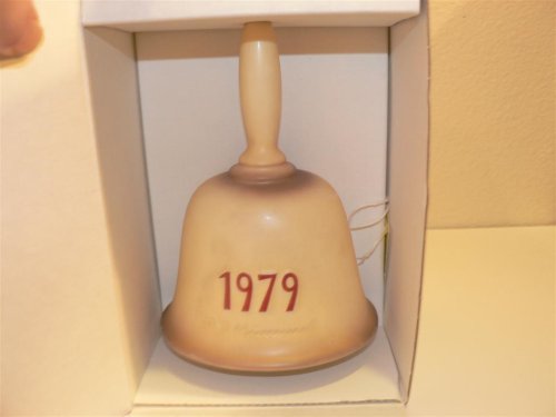 M.I. Hummel Second Edition Annual Bell 1979 #701