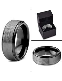 Charming Jewelers Anillo de boda de tungsteno de 8 mm para hombre y mujer, ajuste cómodo, oro amarillo de 18 quilates, negro y gris, borde biselado, cepillado, pulido