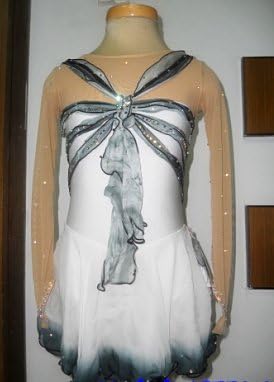 Fashion Custom Figure Ice Skating Competition Dress For Girls With Crystals A2066