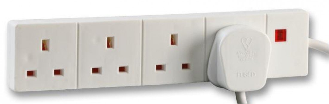 EXTENSION LEAD 4 GANG WHITE 3M