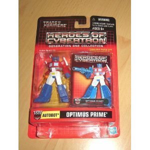 Heroes of Cybertron : Autobot Leader Optimus Prime w/ Axe