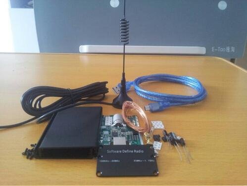 Diybigworld DIY KITs 100KHz-1.7GHz UV HF RTL SDR USB Tuner Receiver R820T RTL2832U + R820T CW FM VHF UHF AM, (NFM, WFM), DSB, LSB