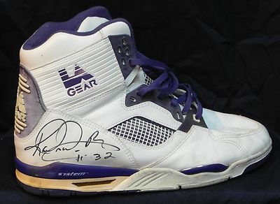 la gear basketball shoes