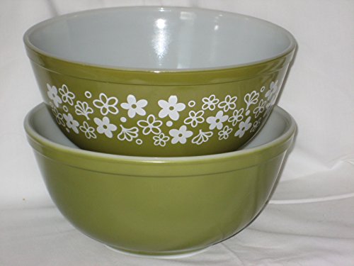 Click Here to See More Images Vintage Pyrex 2 1/2 Quart Spring Blossom & 2 1/2 Quart Verde Green Mixing Nesting Batter Bowls USA #403