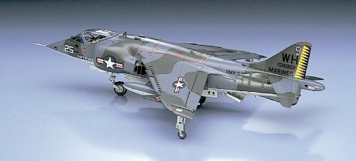 HASEGAWA 00240 1/72 AV-8A Harrier