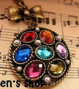 children's pretend jewellery