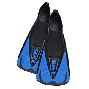 Schnorchelmasken 41fKA6GqZ7L. SS300 SCHWIMMBAD UND SCHNORCHELN - Die Seac Speed-S Kurzflossen für Jugendliche und Erwachsene eignen sich sowohl zum Trainieren der Beine beim Schwimmen im Pool als auch zum Schnorcheln in Seen und im Meer
IDEAL FÜR DEN ANFANG - Seac Speed-S mit geschlossenem Fußteil bieten höchsten Komfort ab dem ersten Gebrauch
3 MATERIALIEN – Das Fußteil und das kurze Flossenblatt der Seac Speed-S bestehen aus 3 verschiedenen Kunststoffmaterialien, um Vortrieb und Schub zu bieten