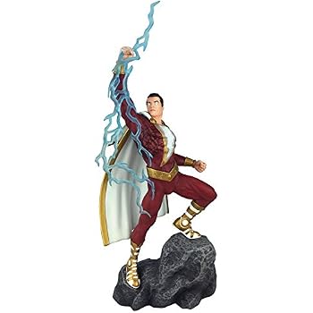 Amazon.com: DIAMOND SELECT TOYS DC Movie Gallery: Aquaman 