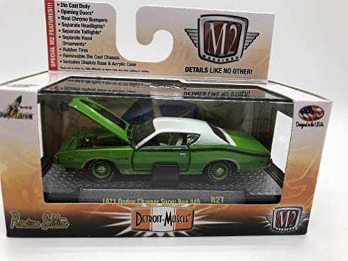 M2 Machines Detroit-Muscle 1971 Dodge Charger Super Bee 440 1:64 Scale R27 14-51 Green/White Details Like NO Other! Over 42 Parts