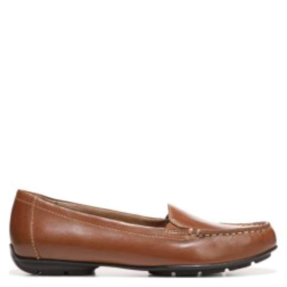 naturalizer kettle loafer