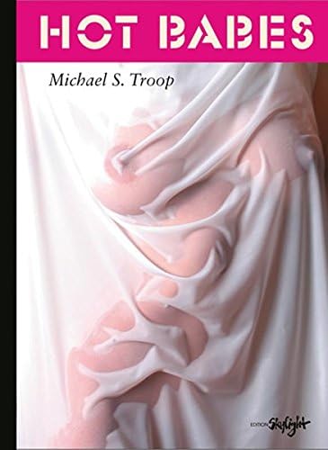 HOT BABES Hardcover – 12 Sept. 2007