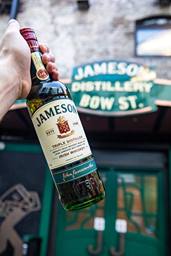 Jameson Irish Whiskey – Blended Irish Whiskey aus feinen, dreifach destillierten Pot Still und Grain Whiskeys – Milder… – Bild 8