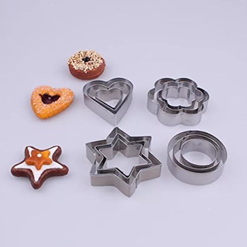 AKINGSHOP Cookie cutter set,star cookie cutter set,round biscuit cutter,heart shaped cookie cutter,flower cookie cutter,12pcs Stainless Steel Cookie Cutter Set (Home &amp; Kitchen)