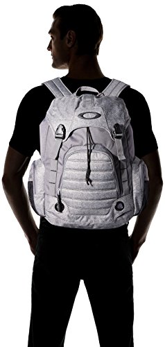 oakley overdrive backpack
