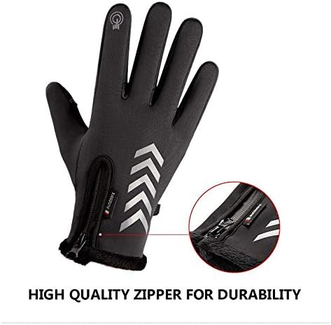 Black winter gloves for outdoor activities with extra grip.